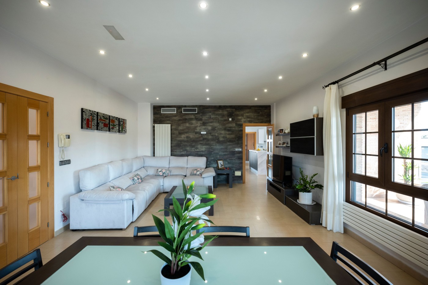 Salon.