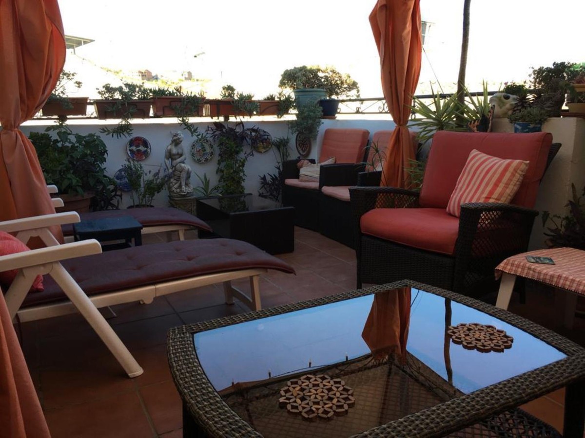 Townhouse in Cuevas De San Marcos tripinvest.pl