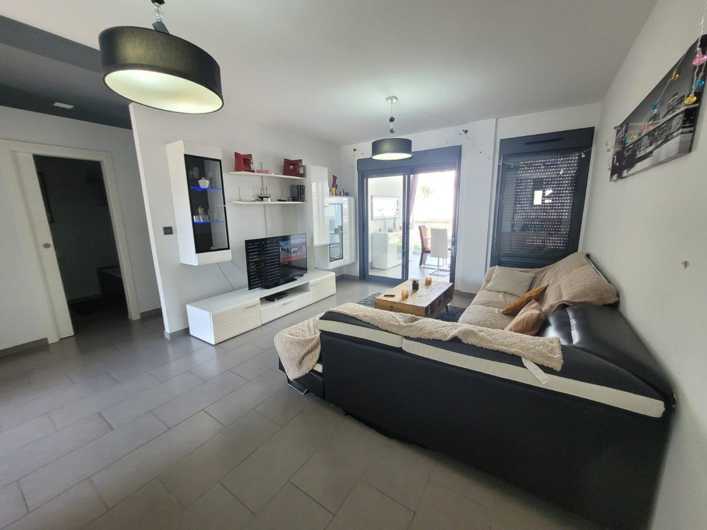 Salon.